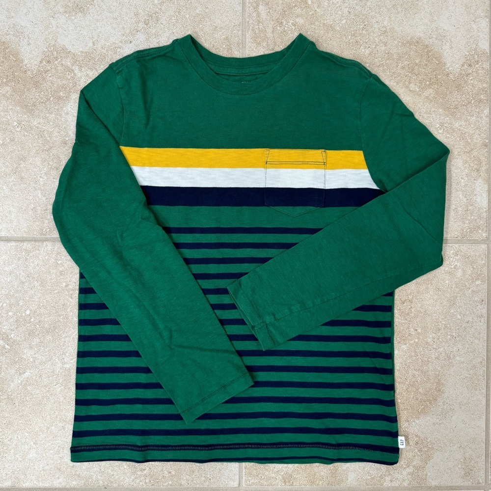 GapKids Vintage Striped Cotton T-Shirt
Size: Large